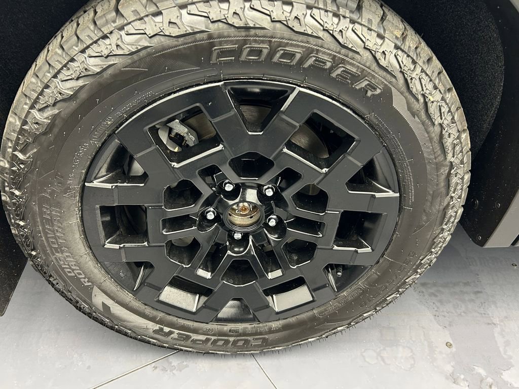 New 2025 Mitsubishi Outlander AWD image 45