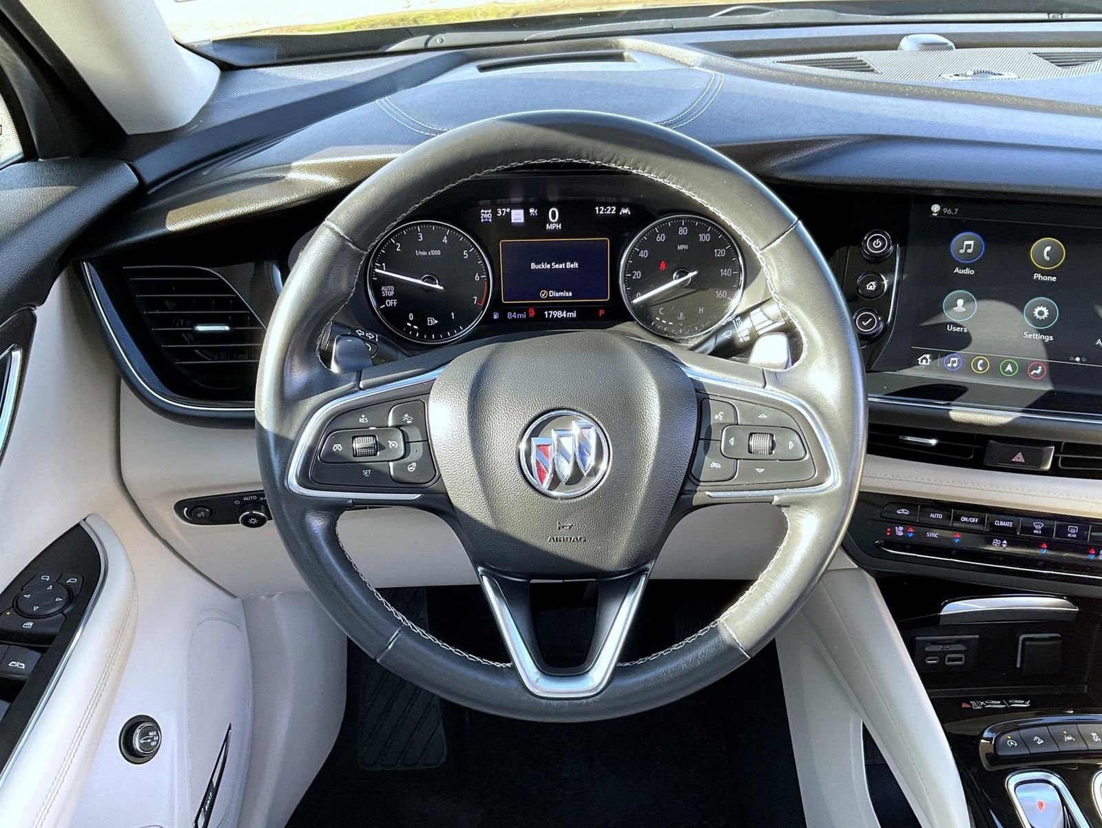 Used 2023 Buick Envision Avenir image 11