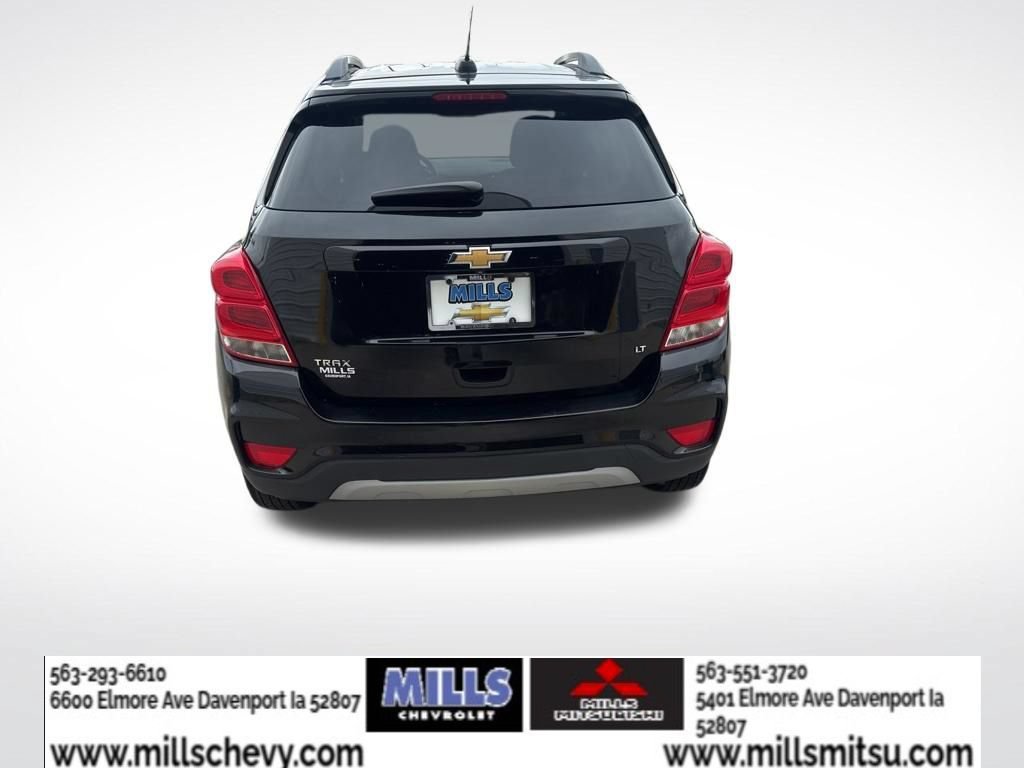 Used 2017 Chevrolet Trax LT FWD image 4