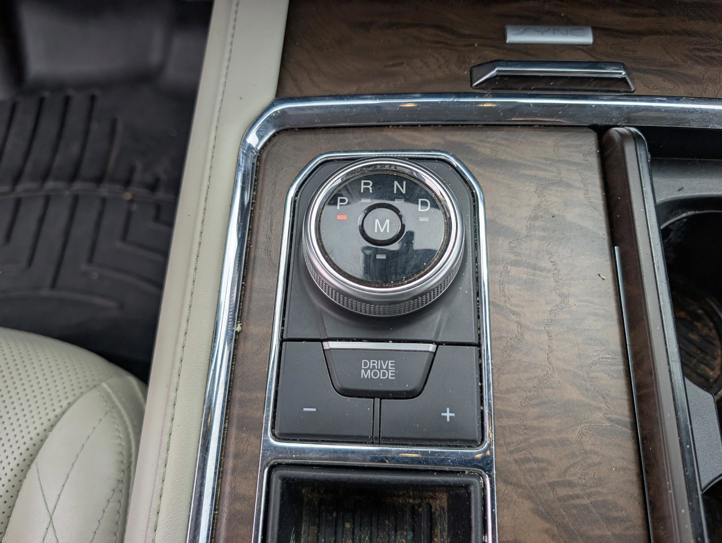 Used 2018 Ford Expedition Platinum image 15