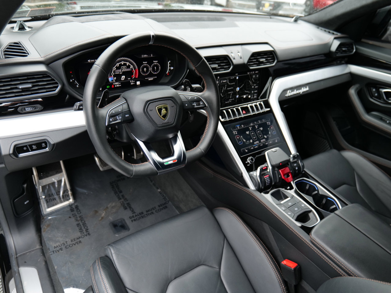 Used 2021 Lamborghini Urus image 13