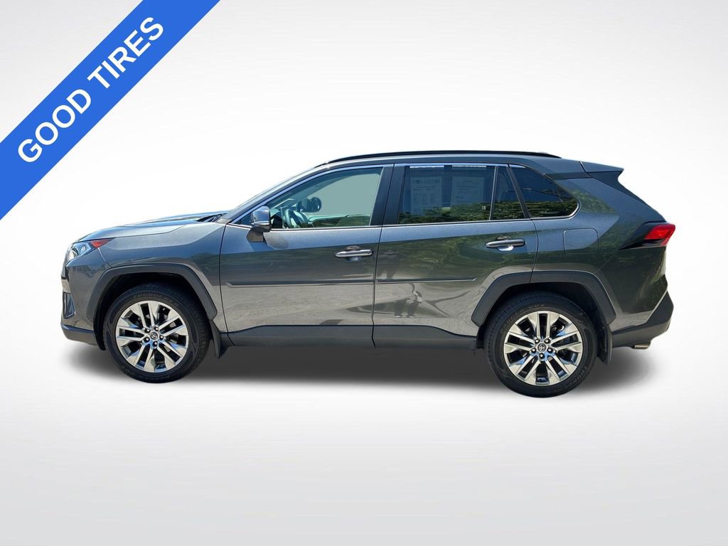 Used 2020 Toyota RAV4 XLE Premium AWD/4WD image 6