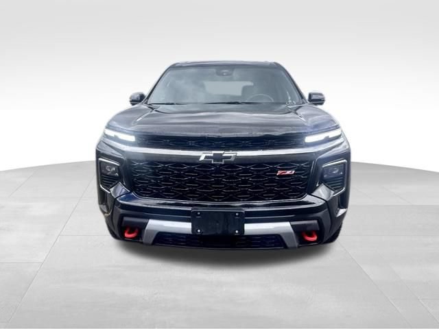 Certified 2025 Chevrolet Traverse Z71 AWD/4WD image 2