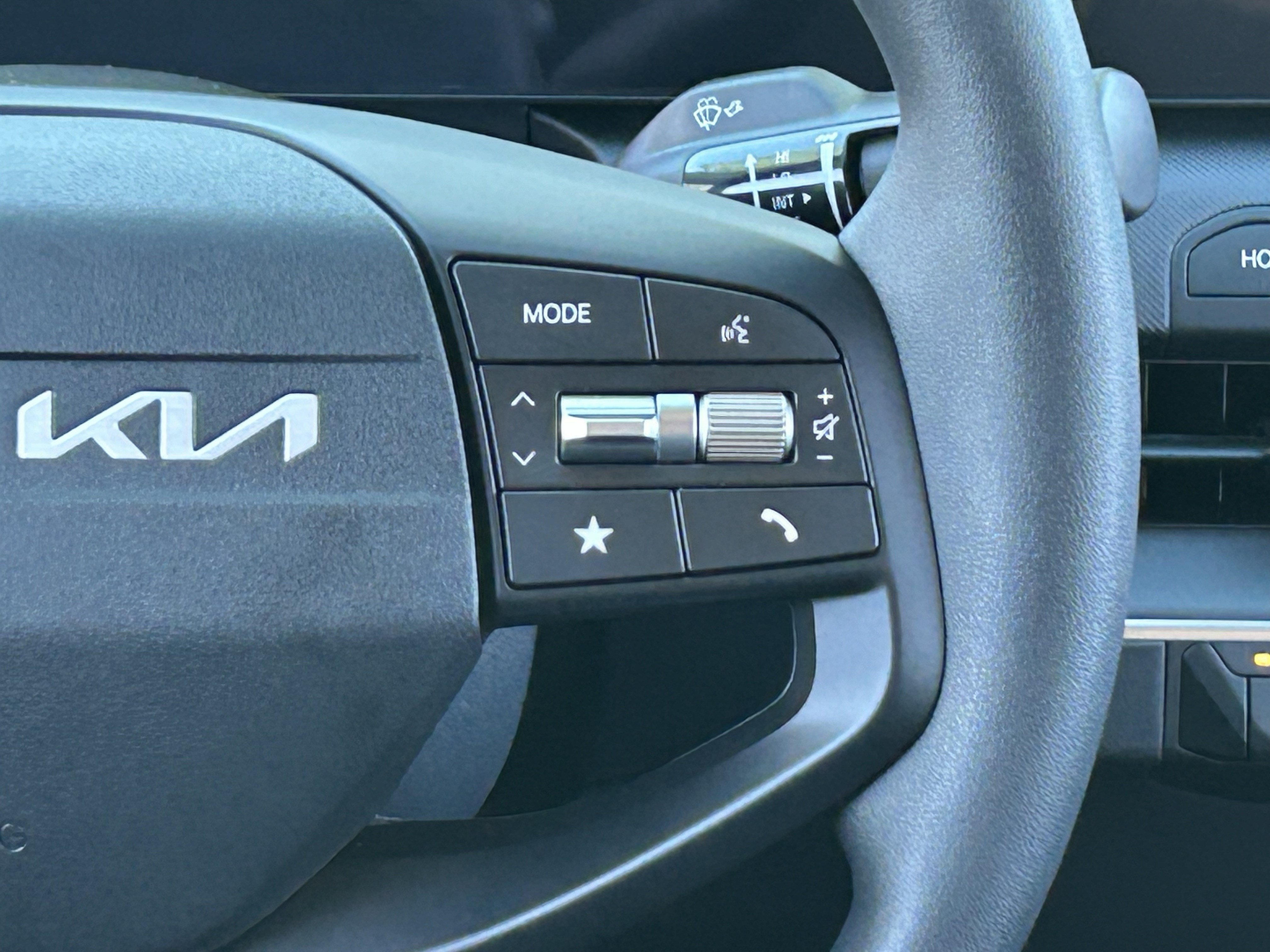 New 2026 Kia K4 FWD image 20