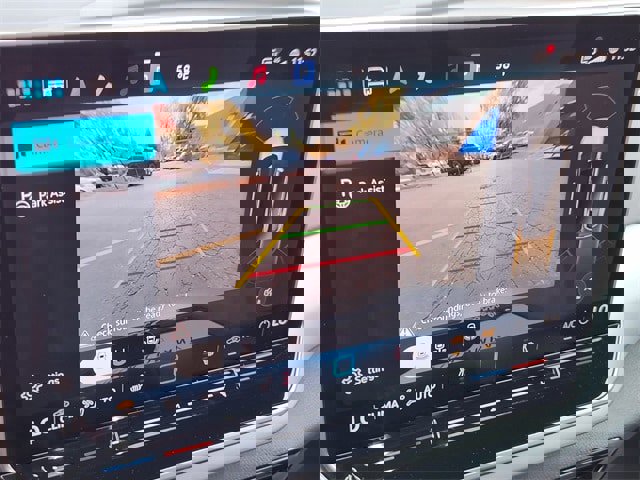 New 2025 Volkswagen ID.4 Pro image 18