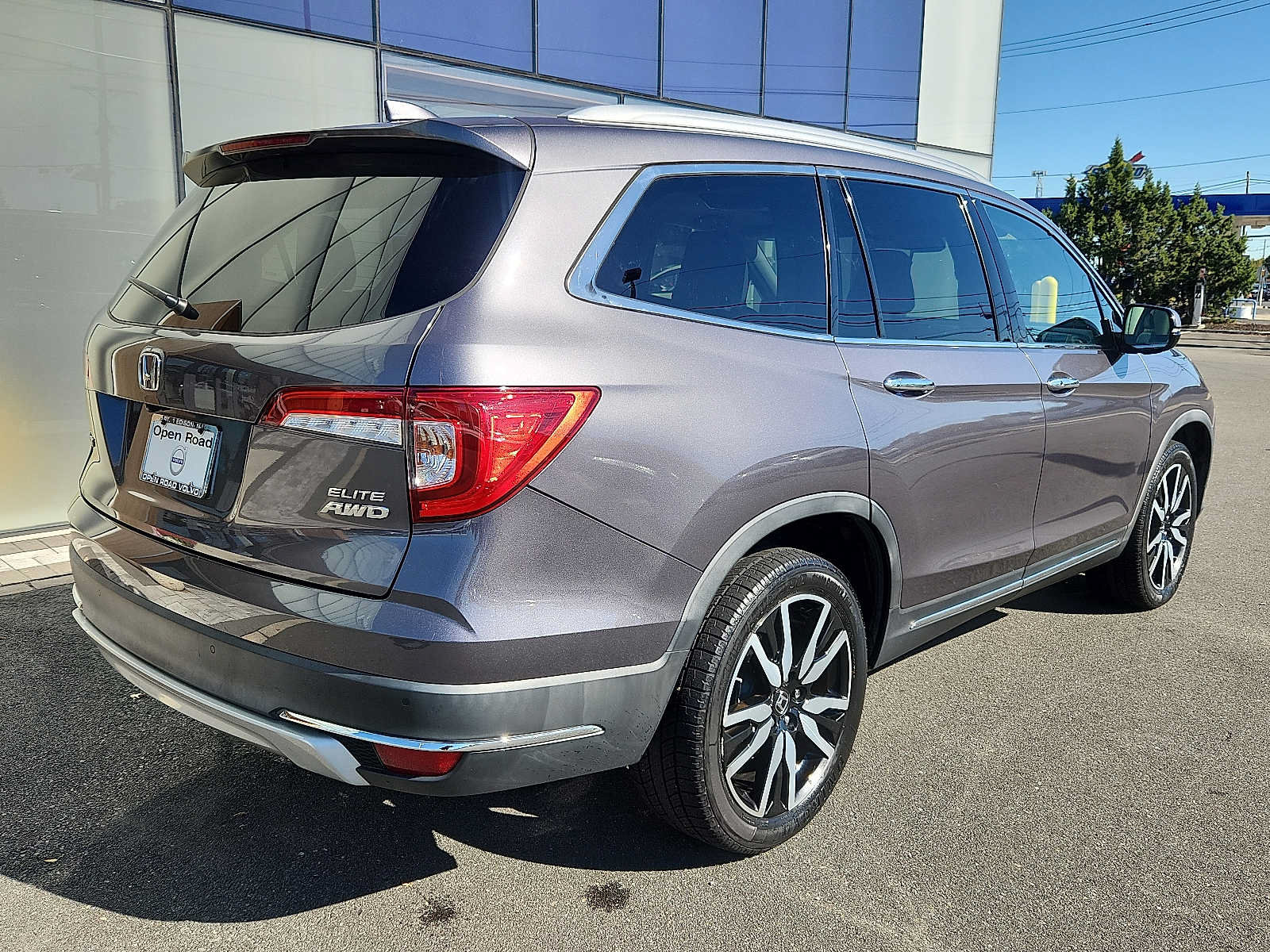 Used 2020 Honda Pilot Elite image 6