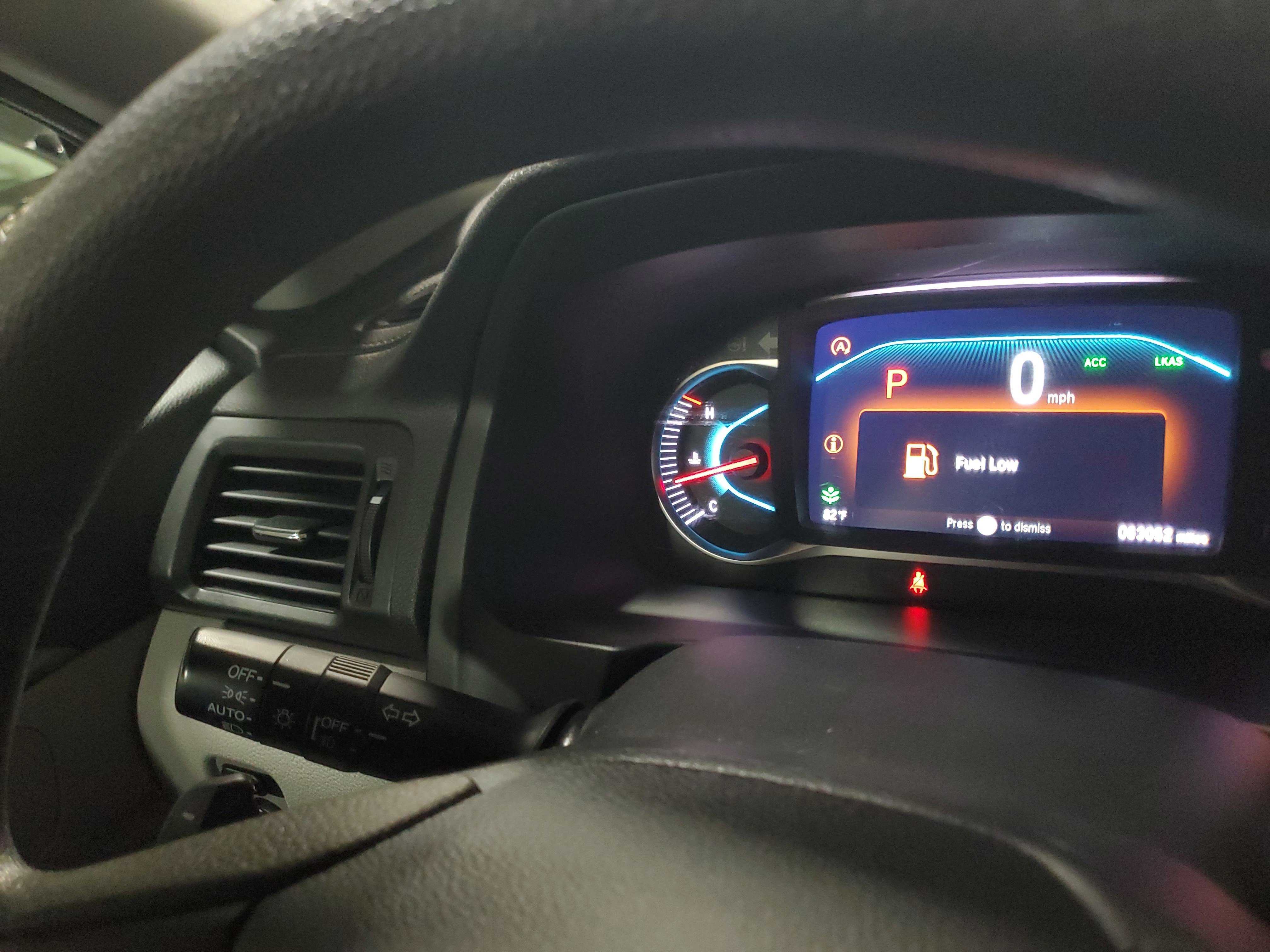 Used 2021 Honda Pilot EX image 25