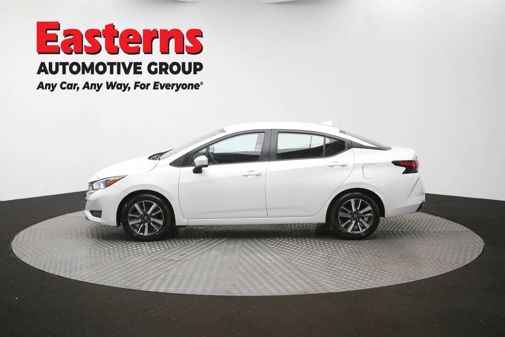 Used 2024 Nissan Versa SV FWD image 60