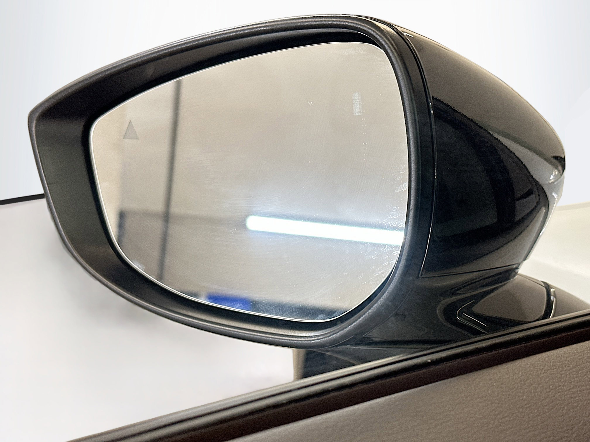 Used 2025 MAZDA CX-50 AWD 2.5 Hybrid w/ Premium Pkg image 16