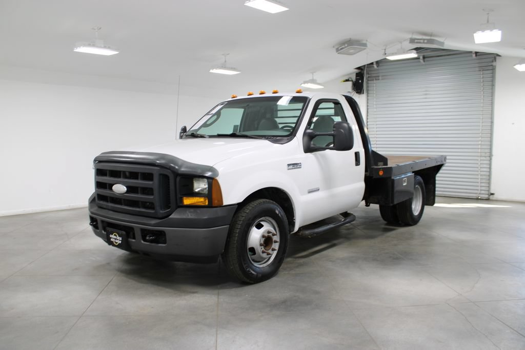 Used 2006 Ford F350 XL RWD image 3
