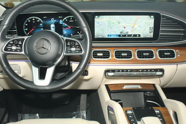 Used 2023 Mercedes-Benz GLE 350 4MATIC w/ AMG Line Exterior image 4