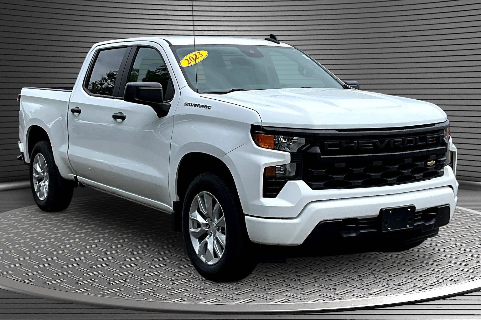 Used 2023 Chevrolet Silverado 1500 Custom AWD/4WD video 1