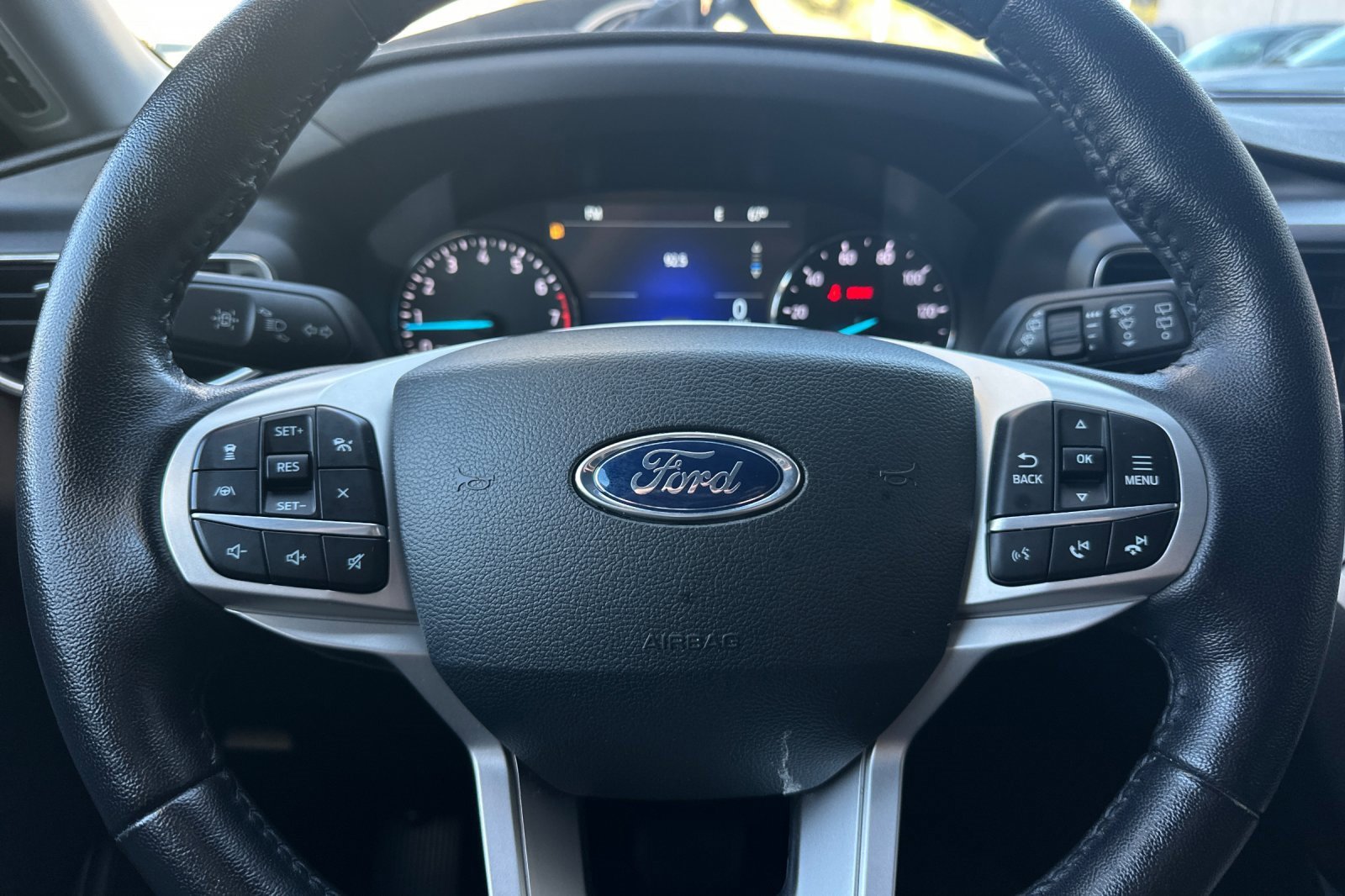 Certified 2022 Ford Explorer XLT w/ Equipment Group 202A image 24