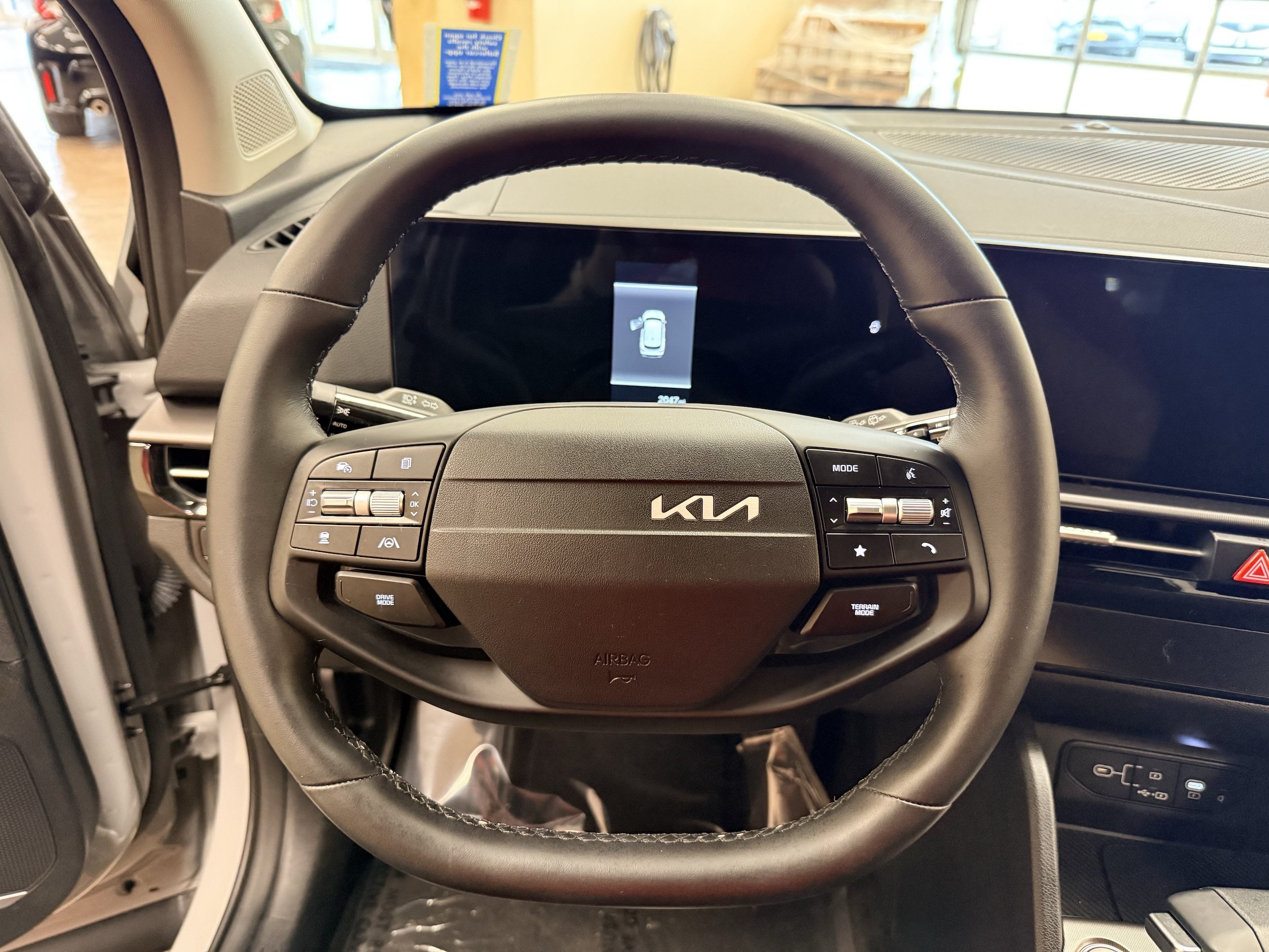 Used 2026 Kia Sportage EX AWD/4WD image 21