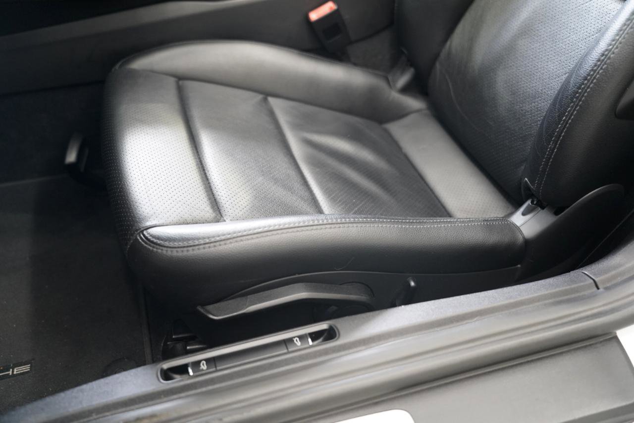 Used 2016 Porsche Boxster RWD image 27