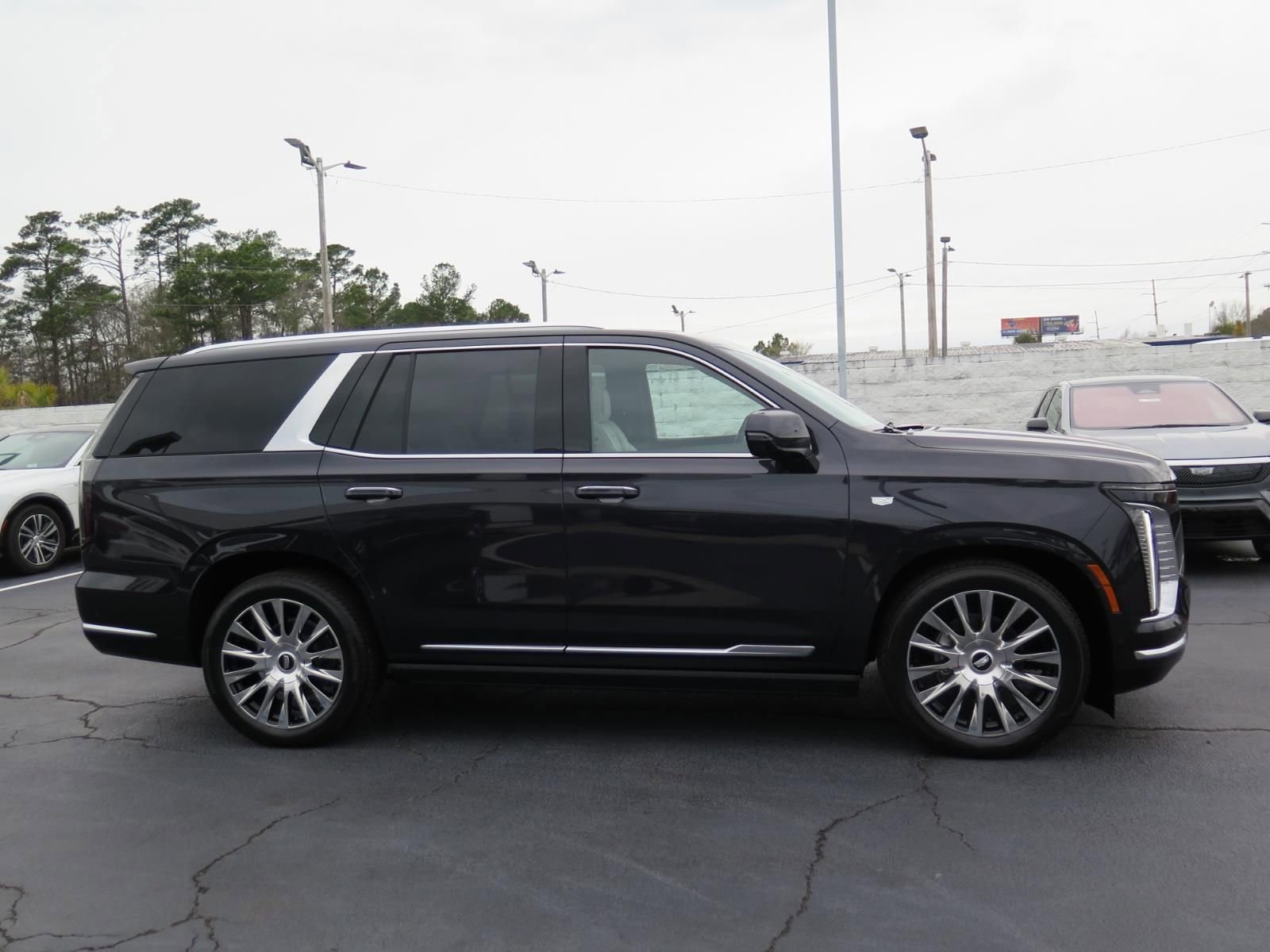 New 2026 Cadillac Escalade Platinum Luxury w/ LPO, Floor Liner Package image 2