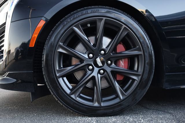 Used 2023 Cadillac CT4 V w/ Navigation Package image 9