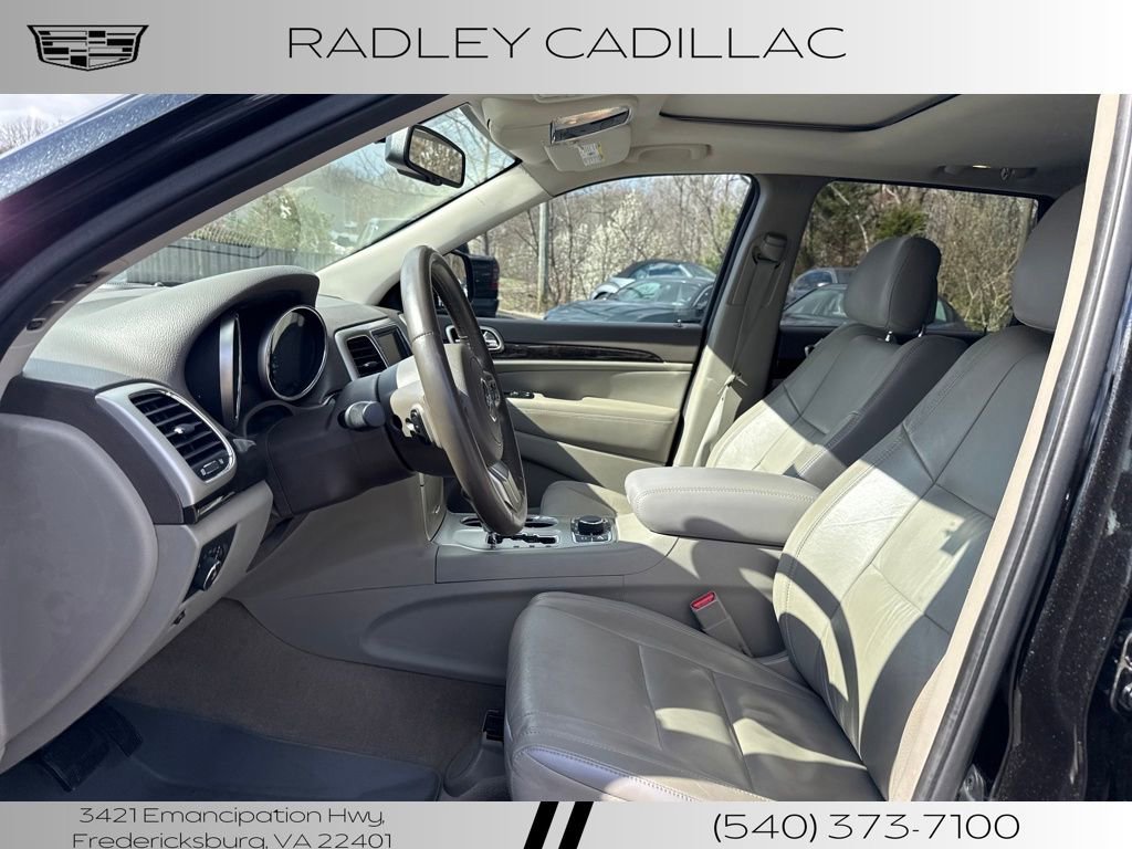 Used 2012 Jeep Grand Cherokee Laredo image 3