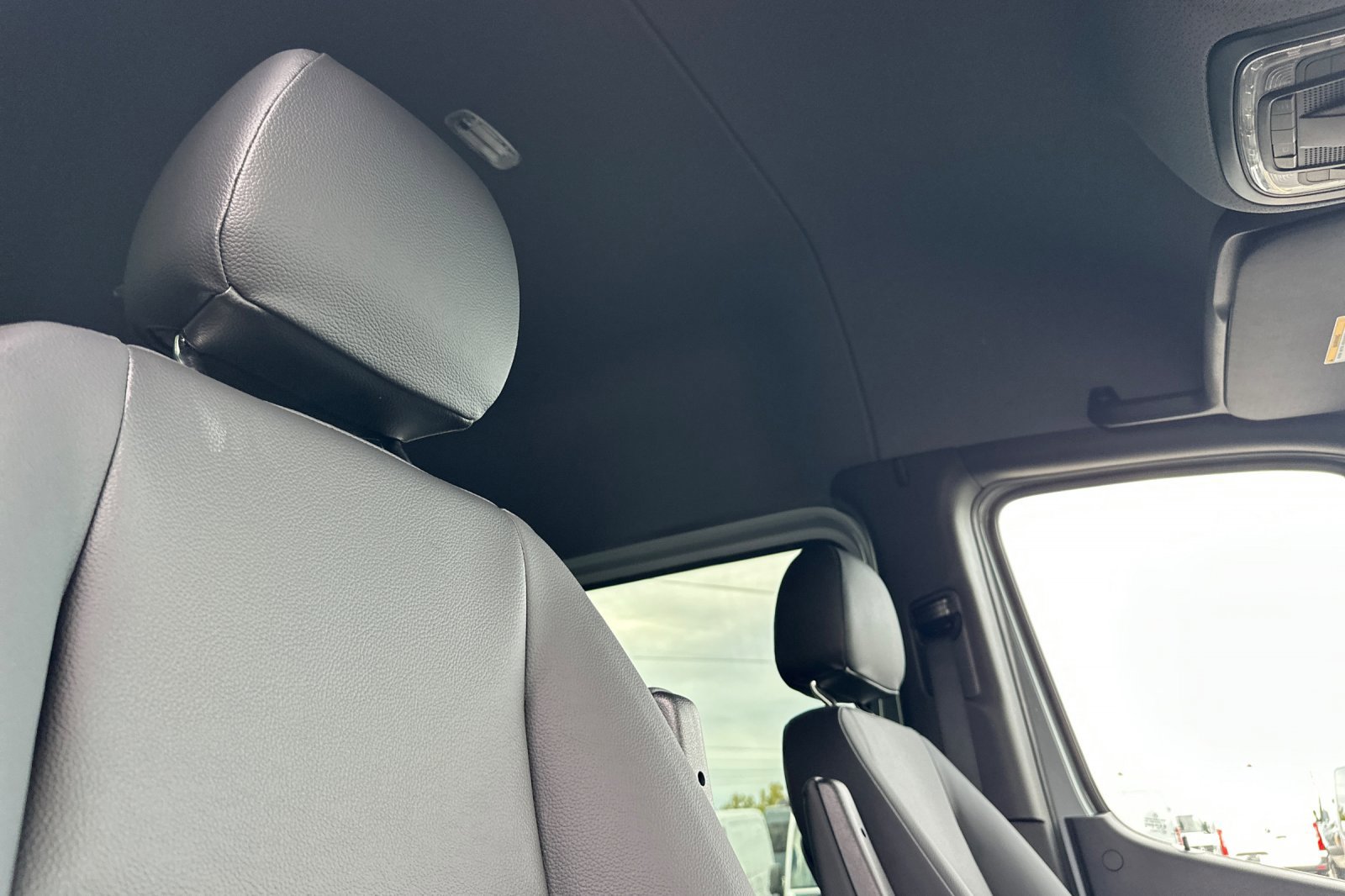 New 2026 Mercedes-Benz Sprinter 2500 image 17