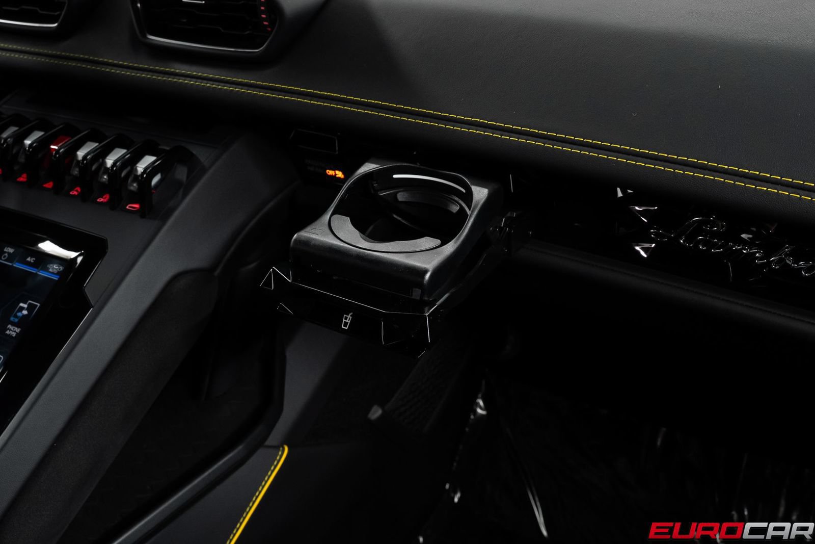 Used 2021 Lamborghini Huracan EVO RWD image 35