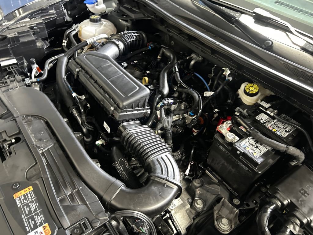 Used 2025 Ford Escape ST-Line AWD/4WD image 30