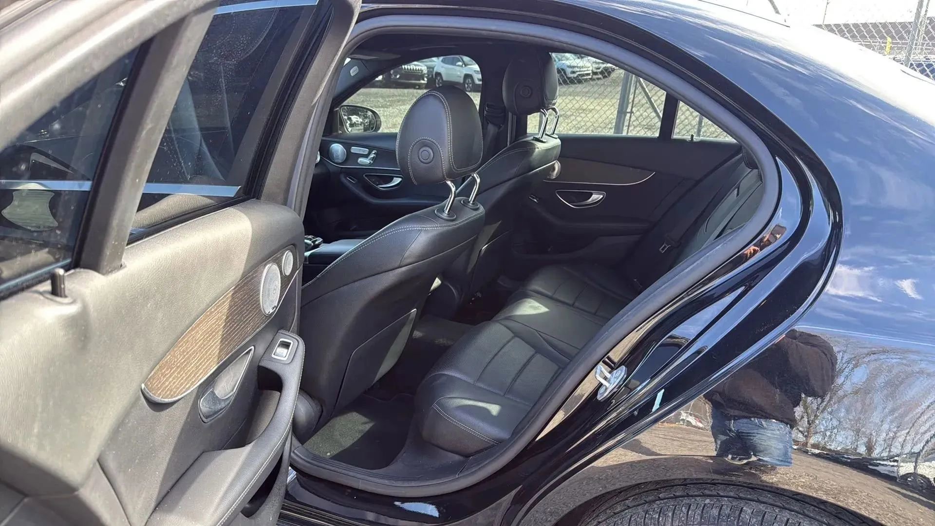 Used 2019 Mercedes-Benz C 300 4MATIC Sedan image 26