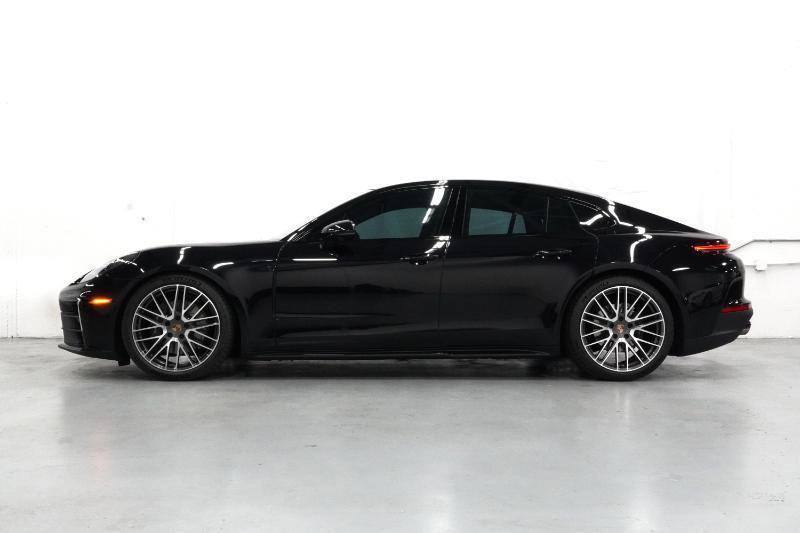 Used 2024 Porsche Panamera 4 AWD/4WD image 10
