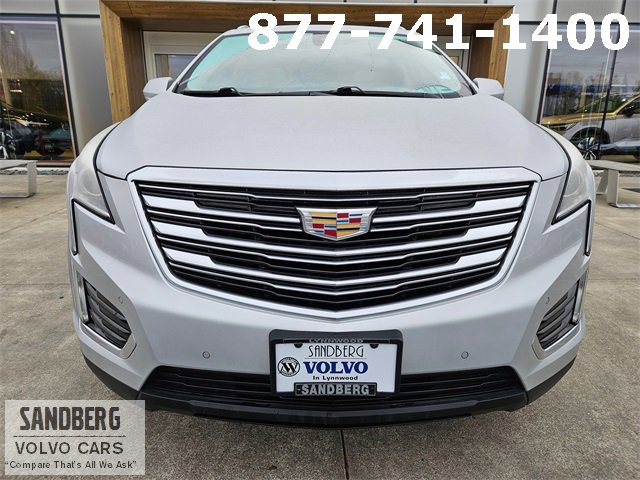 Used 2017 Cadillac XT5 Luxury w/ Driver Awareness Package image 2