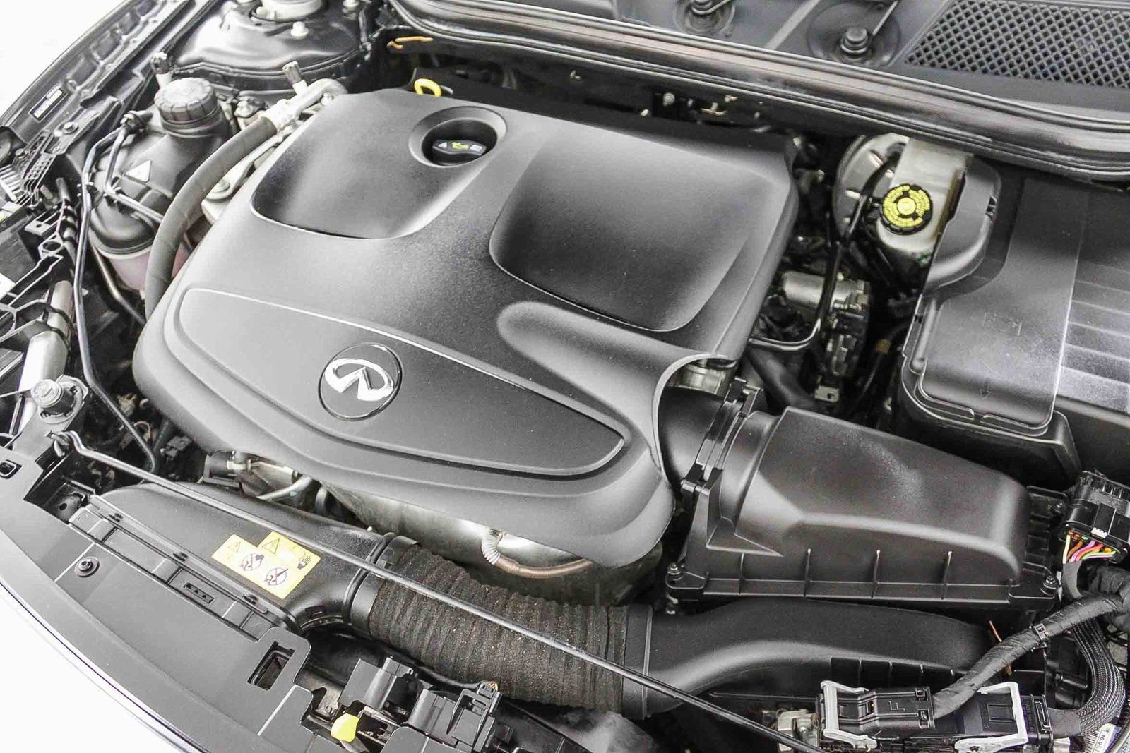 Used 2018 INFINITI QX30 Premium w/ Navigation Package image 28