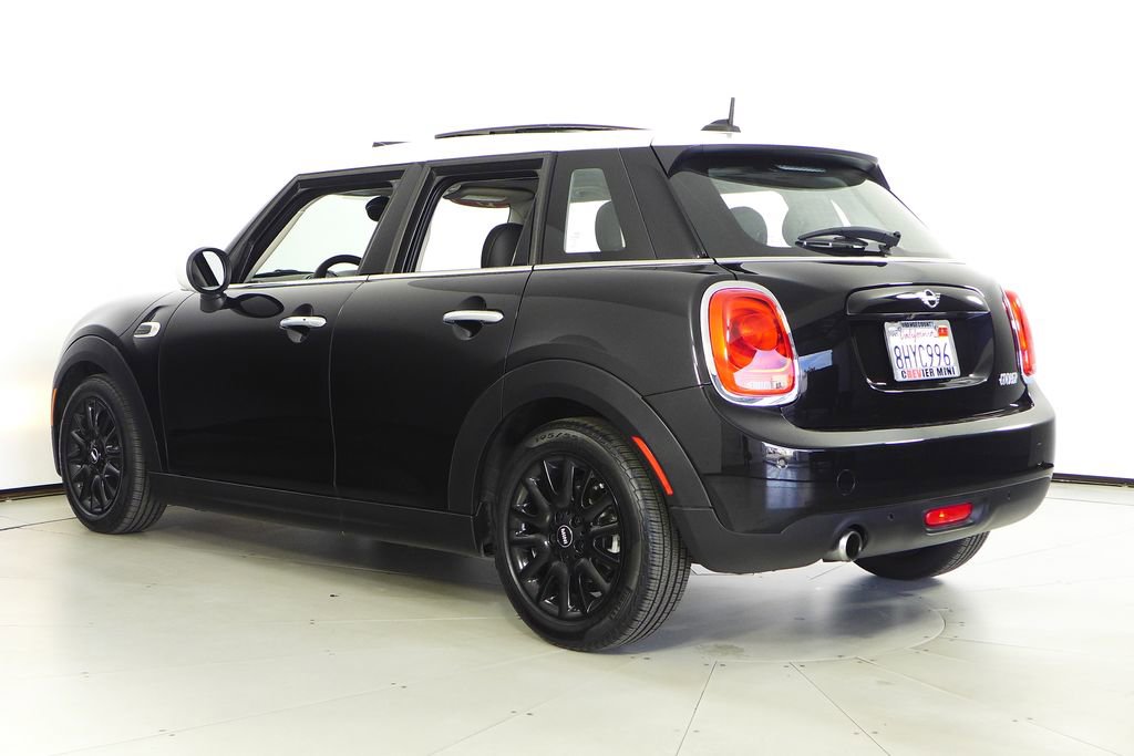Used 2019 MINI Cooper 4-Door Hardtop image 9