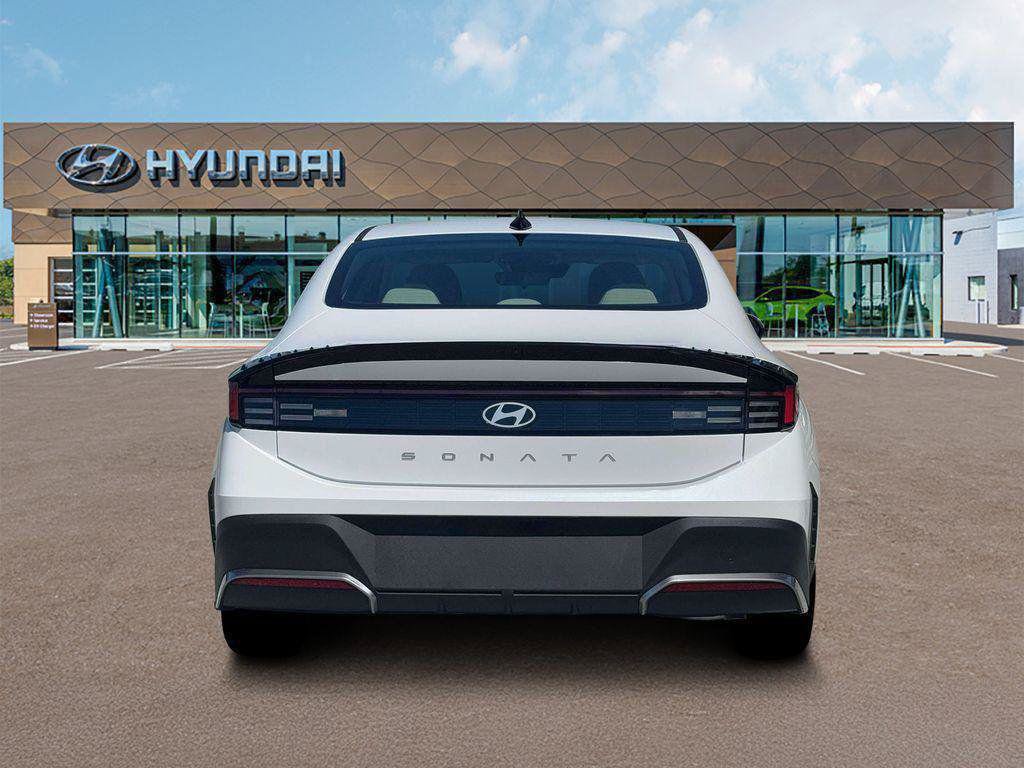 New 2026 Hyundai Sonata SE FWD image 6