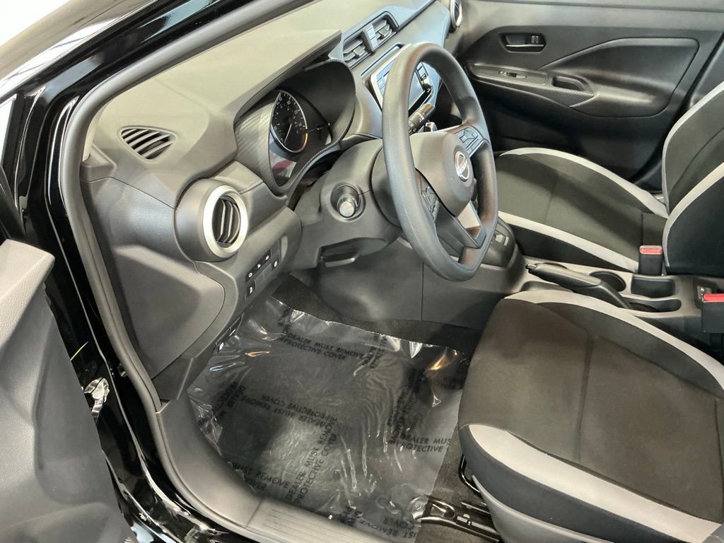 Used 2025 Nissan Versa S w/ S Plus Package FWD image 5