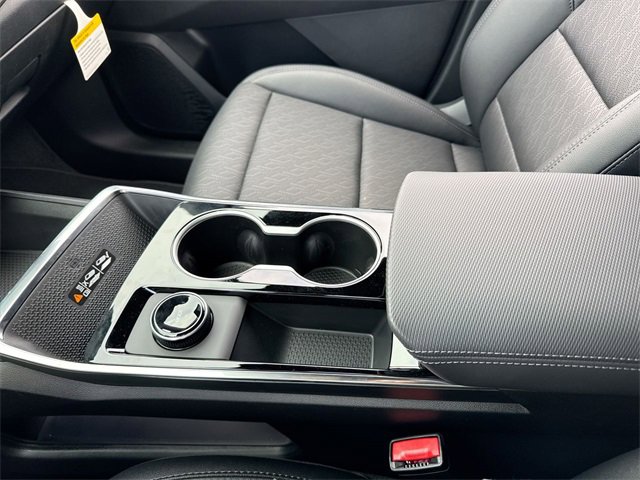 New 2026 Chevrolet Equinox LT w/ Convenience Package II image 21