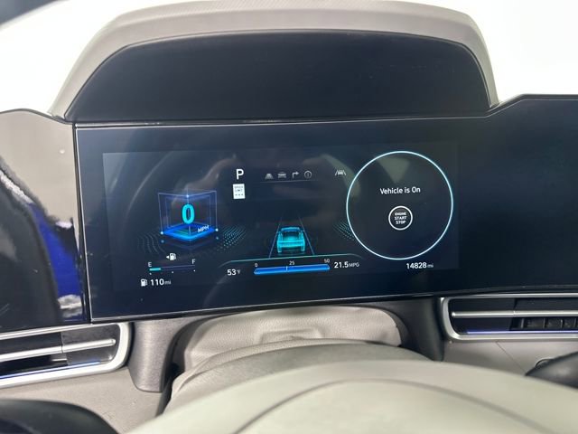 Certified 2024 Hyundai Elantra SEL image 17