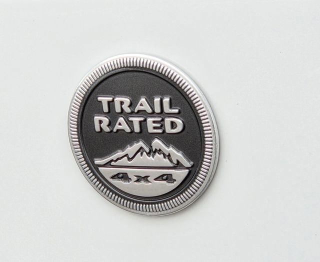 Used 2017 Jeep Wrangler Unlimited Sahara image 11