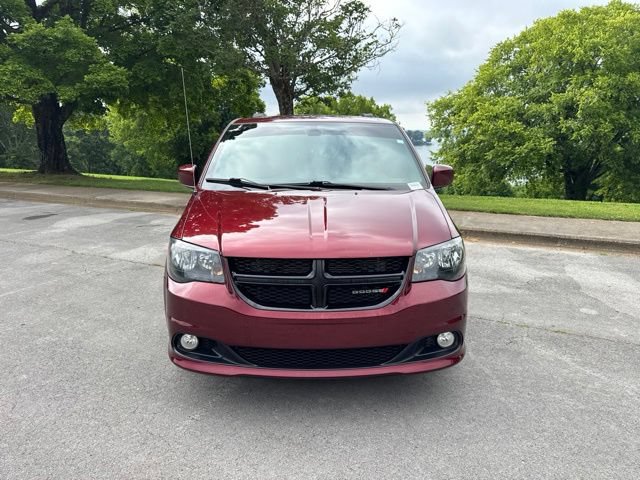 Used 2020 Dodge Grand Caravan SE FWD image 2