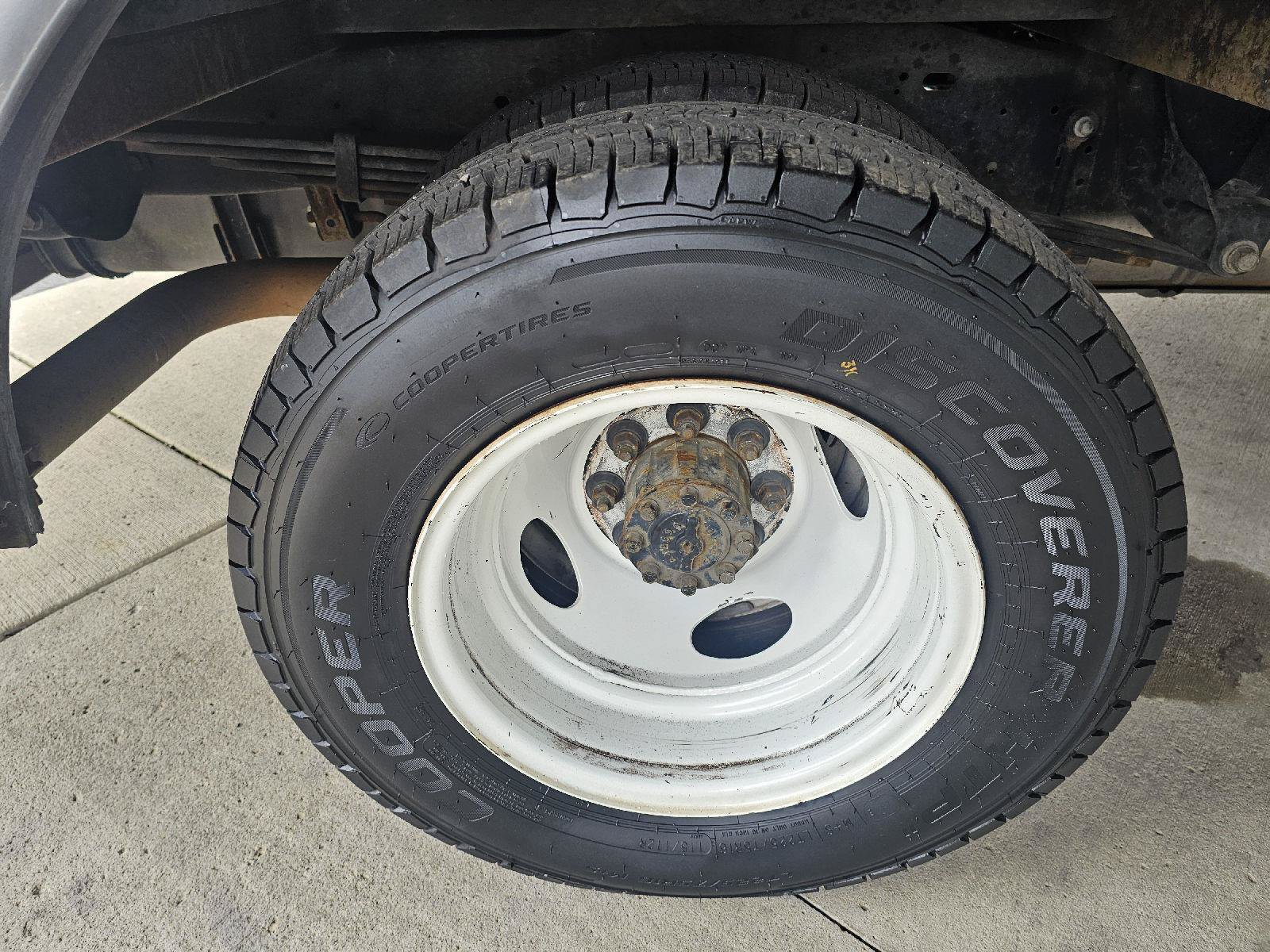 Used 2023 Ford E-350 and Econoline 350 Super Duty w/ Driver's Safety Package RWD image 10