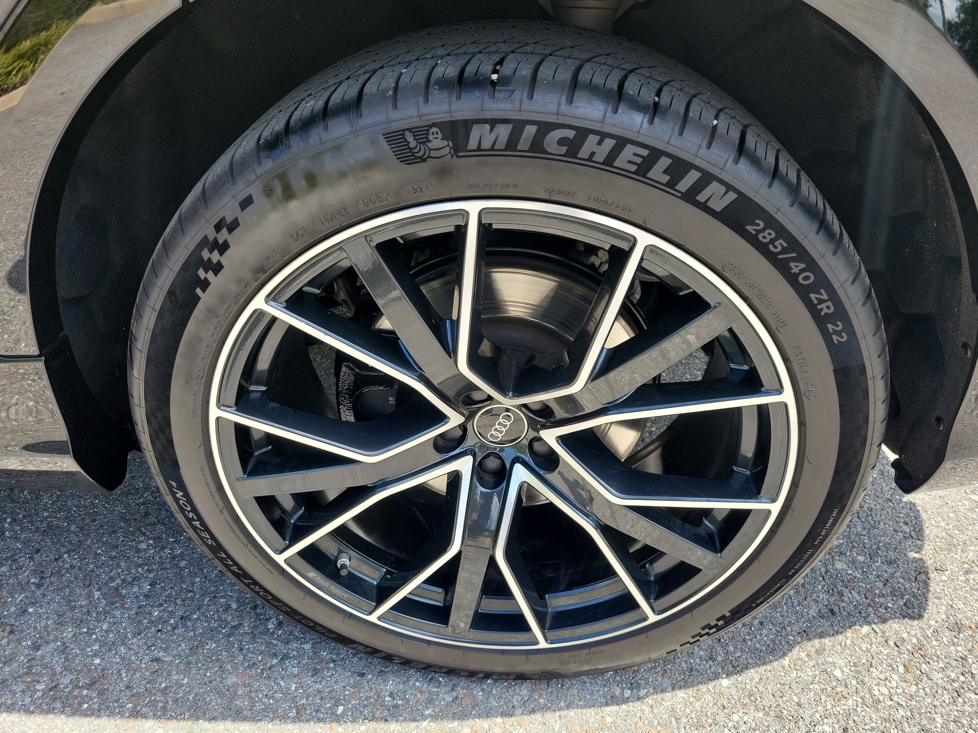 Used 2023 Audi SQ8 Prestige w/ Prestige Package image 36