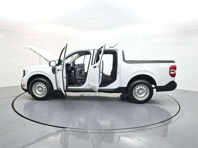 Used 2025 Ford Maverick XL w/ Equipment Group 102A AWD/4WD image 48