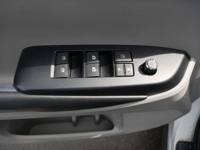Certified 2019 Toyota Highlander XLE AWD/4WD image 16