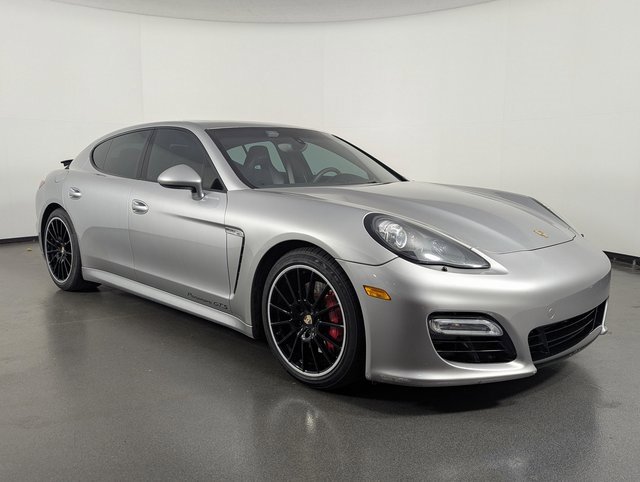 Used 2013 Porsche Panamera GTS image 2