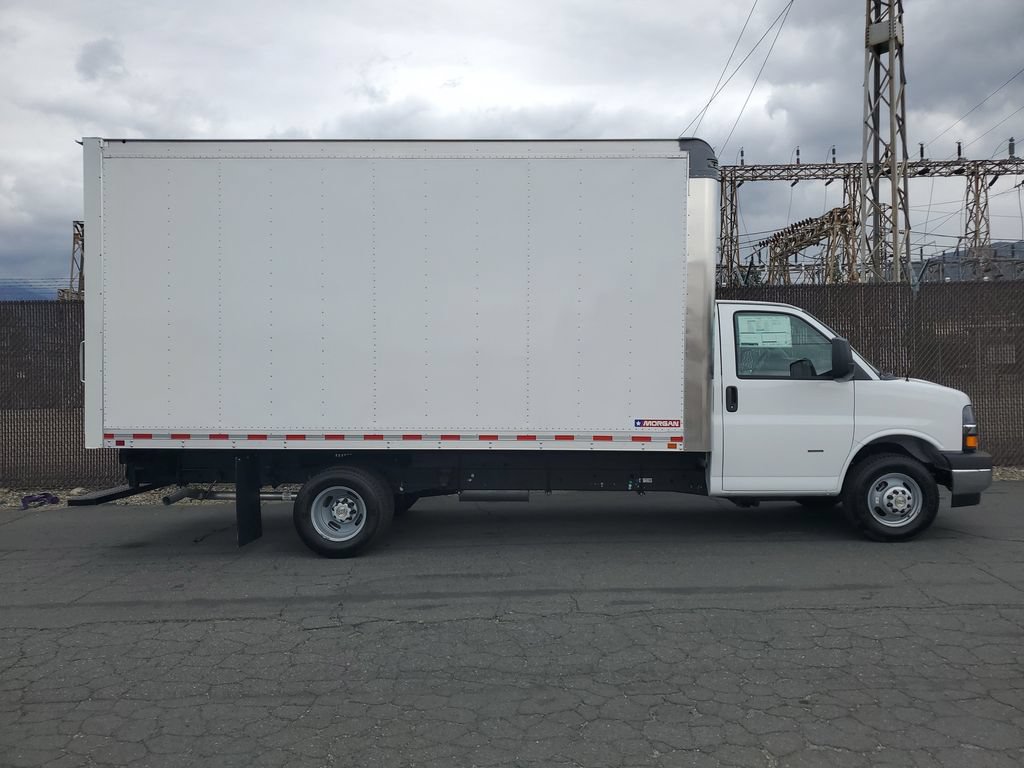 New 2026 Chevrolet Express 3500 w/ Power Convenience Package RWD image 1