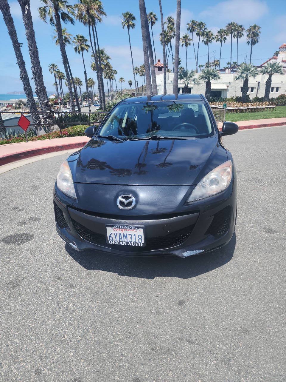 Used 2013 MAZDA MAZDA3 i SV w/ Convenience Pkg FWD image 3