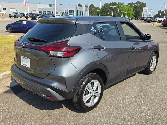 Used 2025 Nissan Kicks Play S FWD image 12