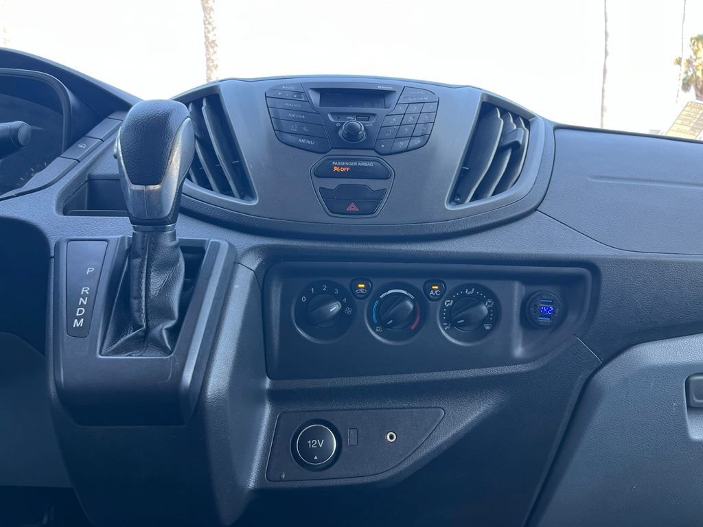 Used 2019 Ford Transit 250 148 High Roof Extended RWD image 18