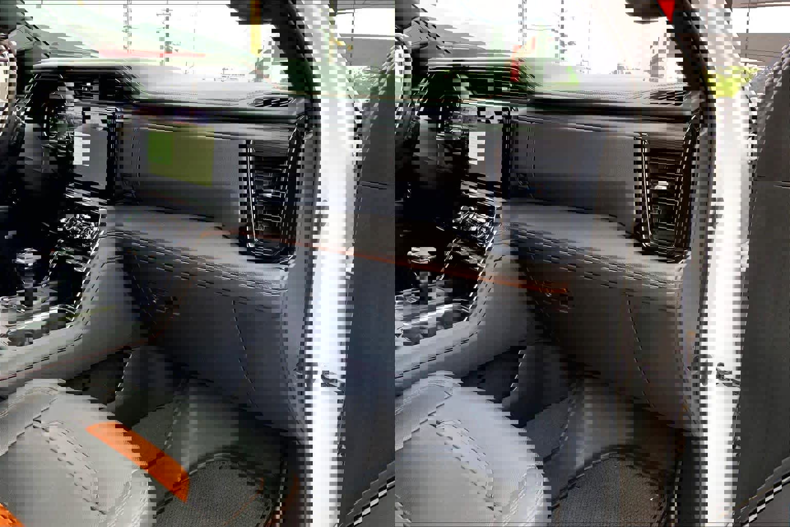 Used 2023 GMC Sierra 1500 AT4 AWD/4WD image 19