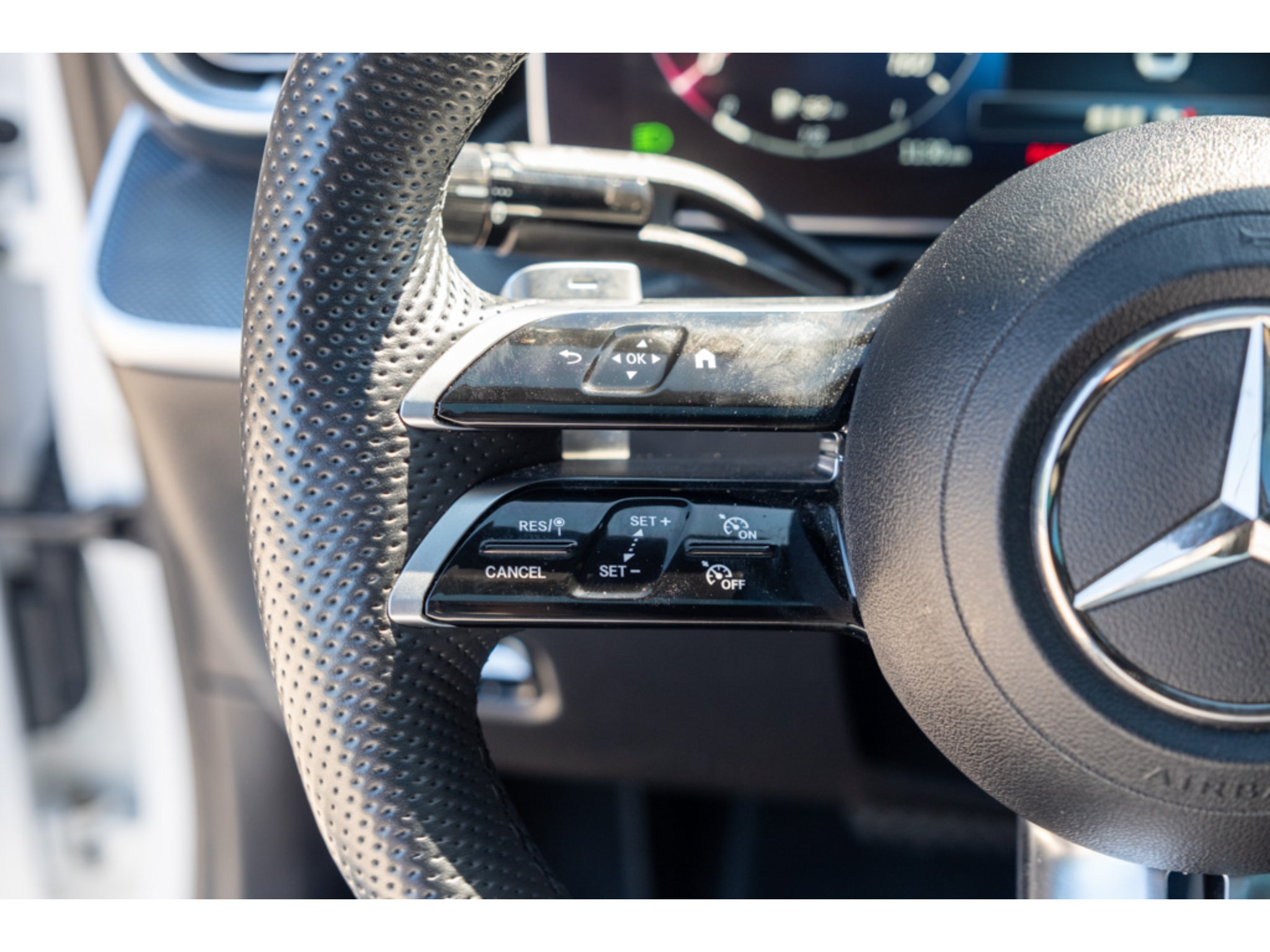 Used 2023 Mercedes-Benz C 300 Sedan image 19