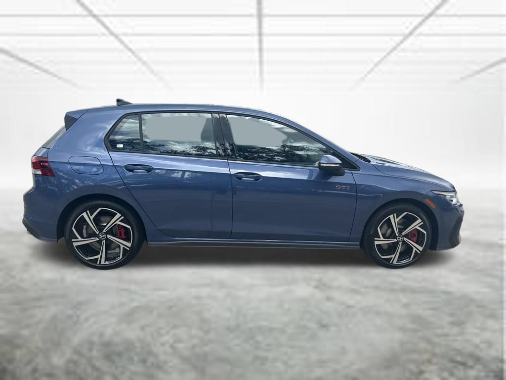 New 2026 Volkswagen GTI SE FWD image 6