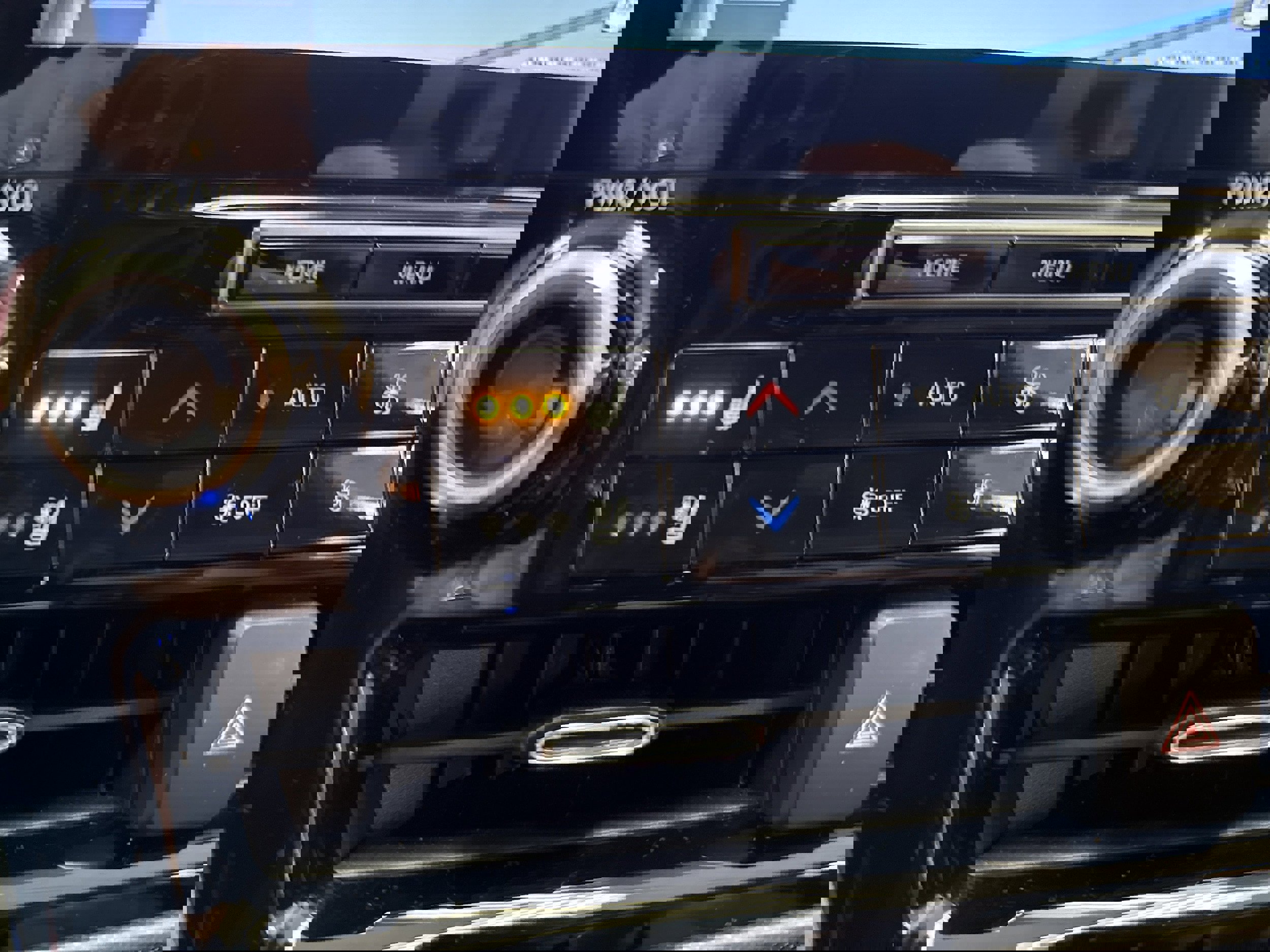 Used 2022 Toyota Highlander Platinum image 43