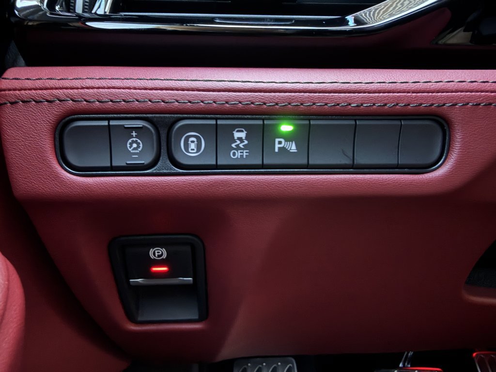 Used 2025 Acura MDX A-Spec image 27